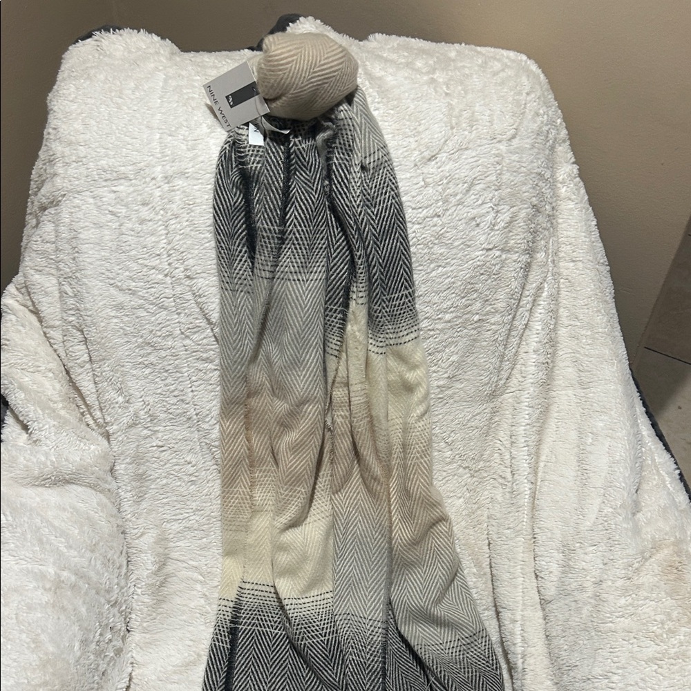 Nine West Black and Cream Herringbone Scarf